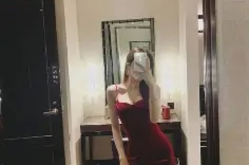 歌手张敬轩被扒出喜欢男扮女装那画面不想多看几眼辣眼睛