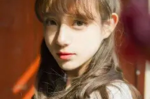 78岁秦祥林现状：前妻是谢贤初恋定居美国成富商谢贤去世没来